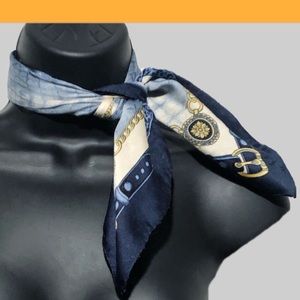 Vintage 80s Classic Chain Neck Scarf